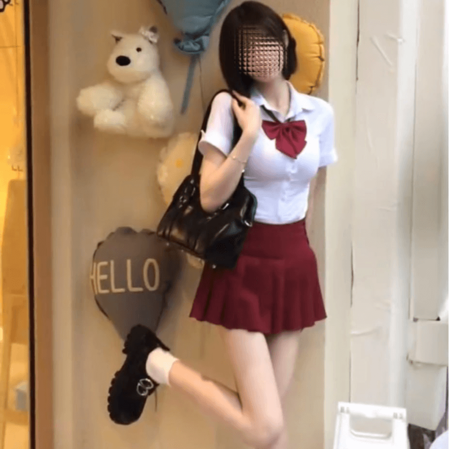 俐俐